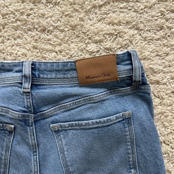Massimo Dutti Slim Fit Mid-Rise Jeans - Picture 8 of 10